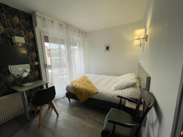 Hotel Bains Sarrailh ดักซ์ ภายนอก รูปภาพ